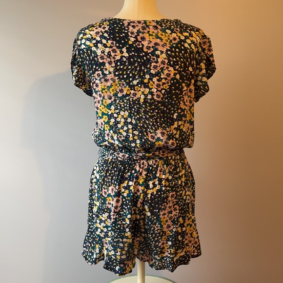 LOFT FLORAL ROMPER - Picture 2 of 10